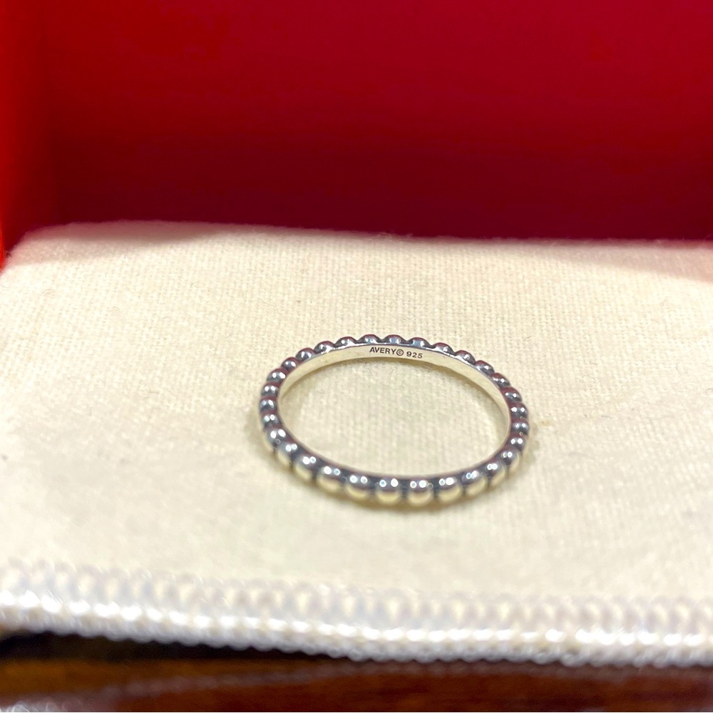 James Avery retired beaded ring